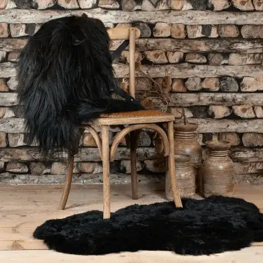 Teppich Fell Schaffell Island natur schwarz 100x10cm - HomeDesign Knaus