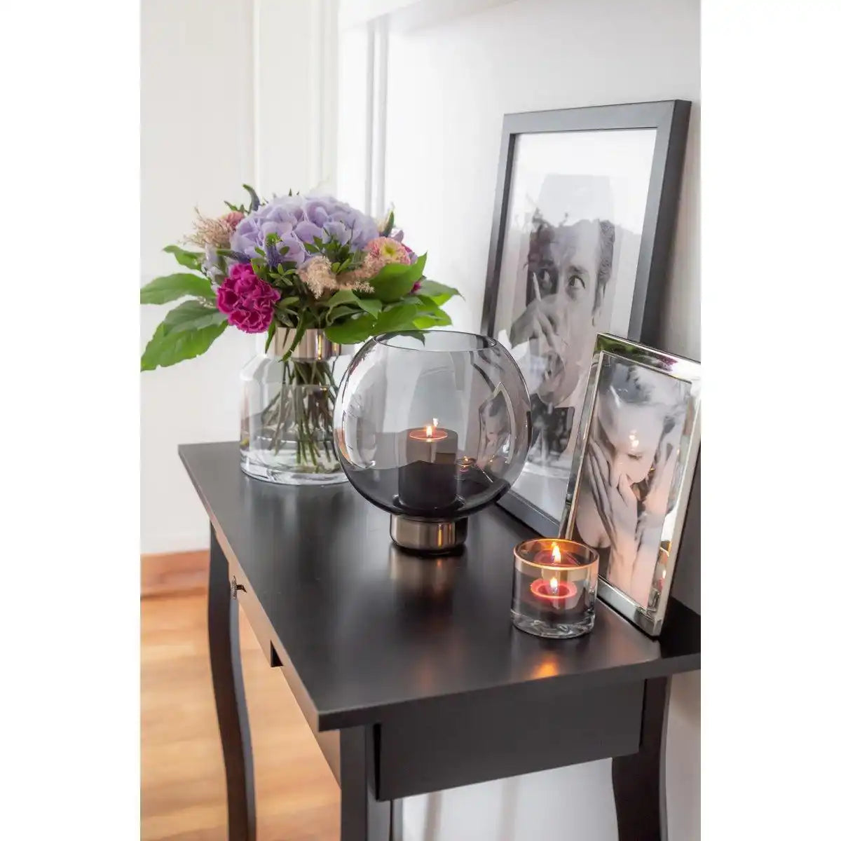 Windlicht Jack (H 21 cm, Ø 19,5 cm), dunkles Kristallglas mit Platinsockel - HomeDesign Knaus