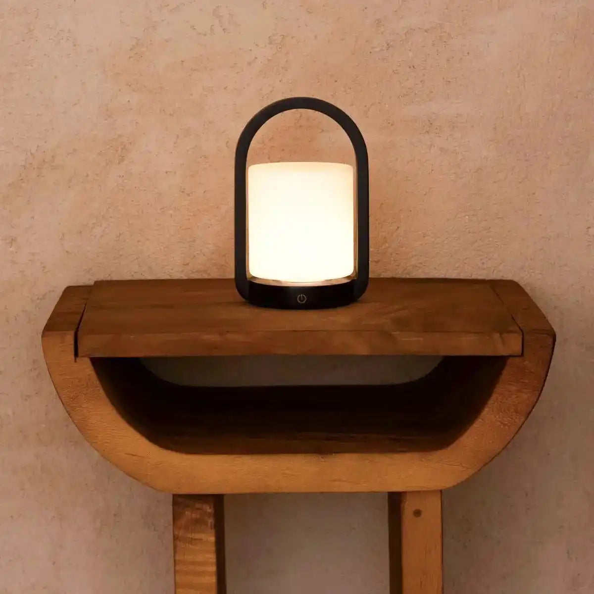 George dunkelbraune Holzlampe – wiederaufladbar, dimmbar und tragbar