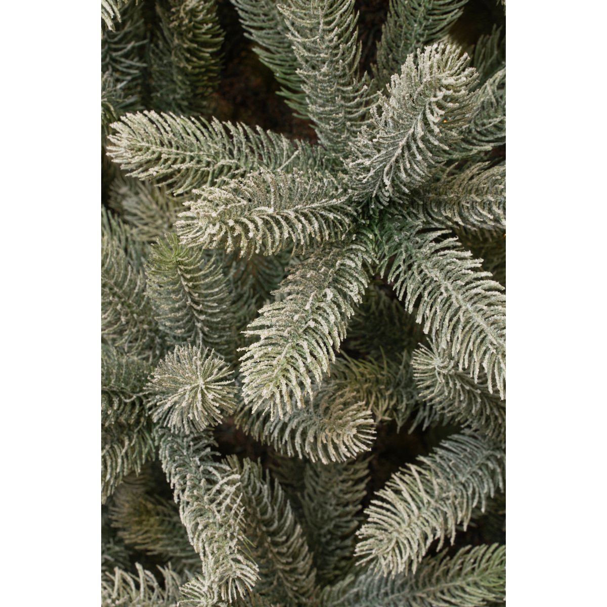 Künstlicher Weihnachtsbaum – H120 x Ø79 cm – Grün gefrostet