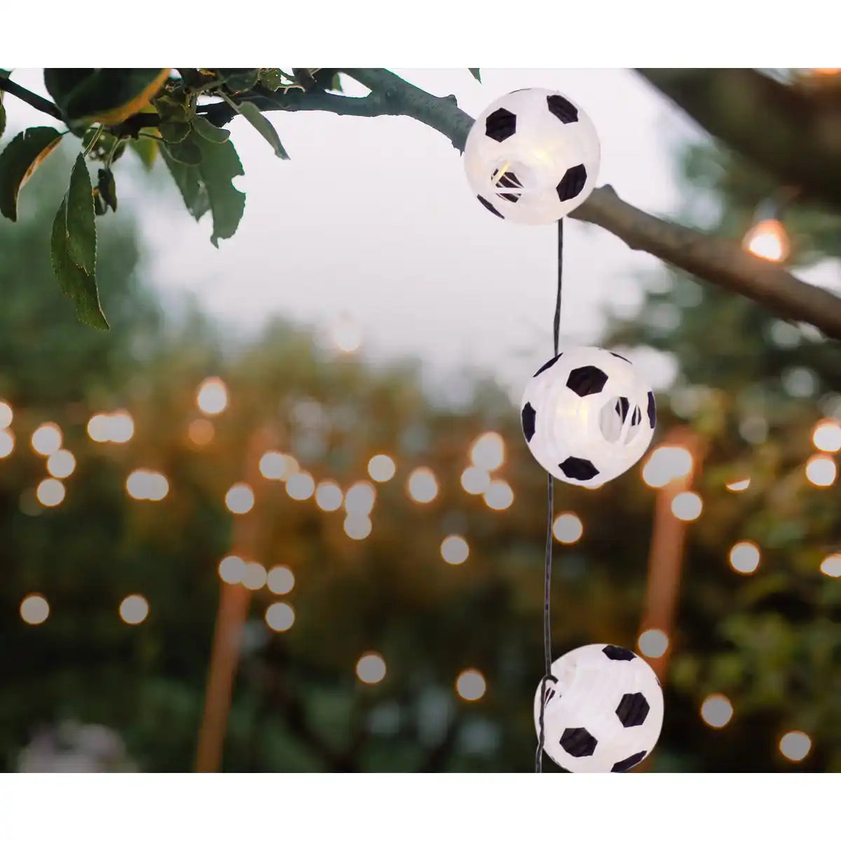 LED Solar-Lichterkette Textil-20er "Fußball" , für Außen, Lichterkette - Metall, Kunststoff und Textil in Schwarz, mit integrierter LED