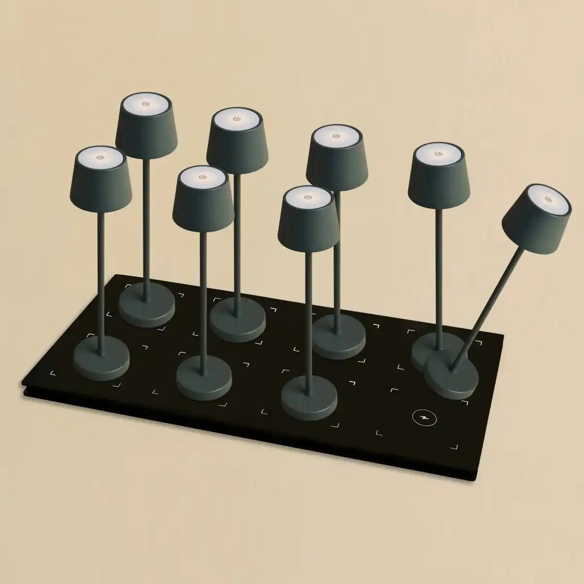 Combi-Set Professional-8 x Vondel Mini Stone Grey wiederaufladbare Tischlampen & 1 x Zentrale Station Wireless Ladestation mit Q1-Technologie n