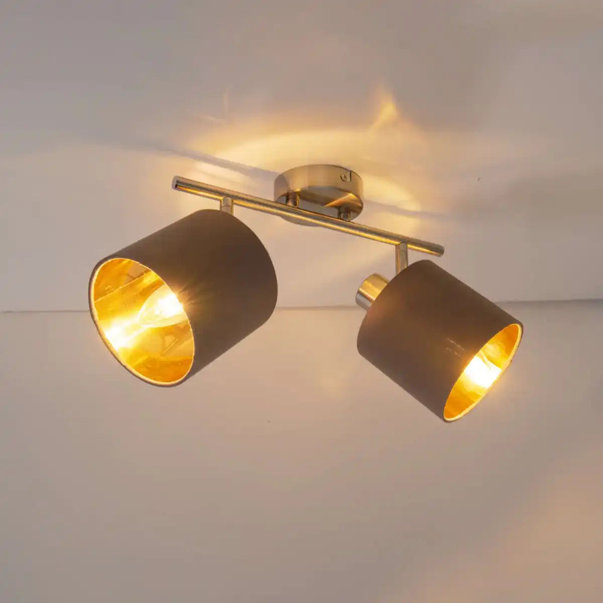 2er Wand- und Deckenleuchte "MARON" aus Metall satiniert-matt mit Stoffschirmen in Braun, mit E14-Fassung, Lampe für Wohnzimmer, Esszimmer, Flur und Büro, 46 x 12 cm