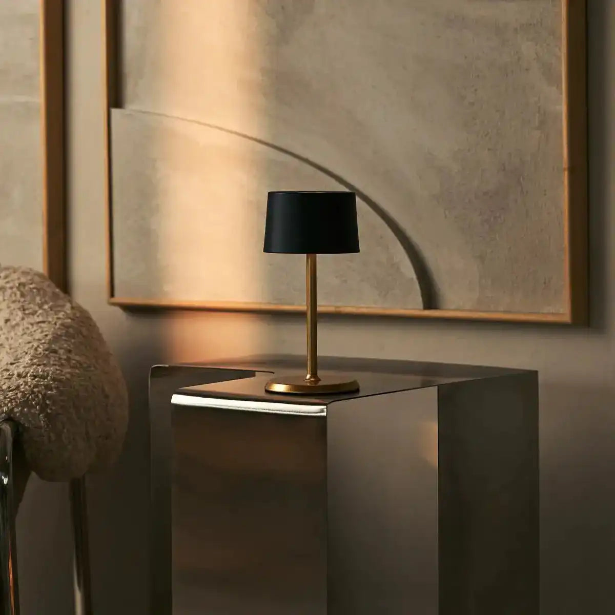 David Black & Gold wiederaufladbare Tischlampe 2 in 1 mit einstellbarer Höhe - dimmbar und kabellos mit 120 Stunden Akku