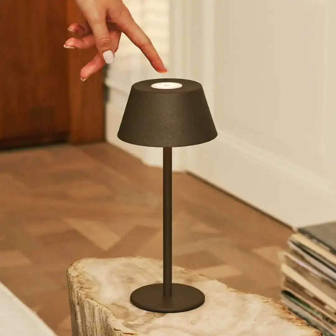 Milou Mocha Brown - Tischlampe ohne Kabel l moderne, Design- und 3 Lichtmodi