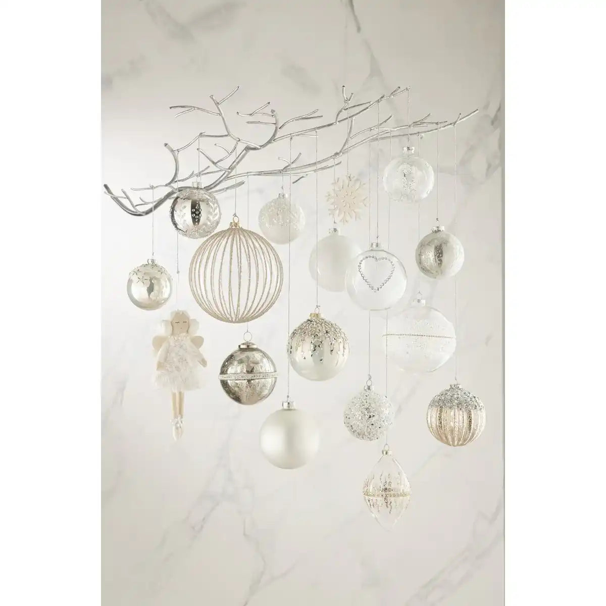 J-Line Box mit 4 Weihnachtskugeln, schlichtes Glas, mattsilber, mittelgroß