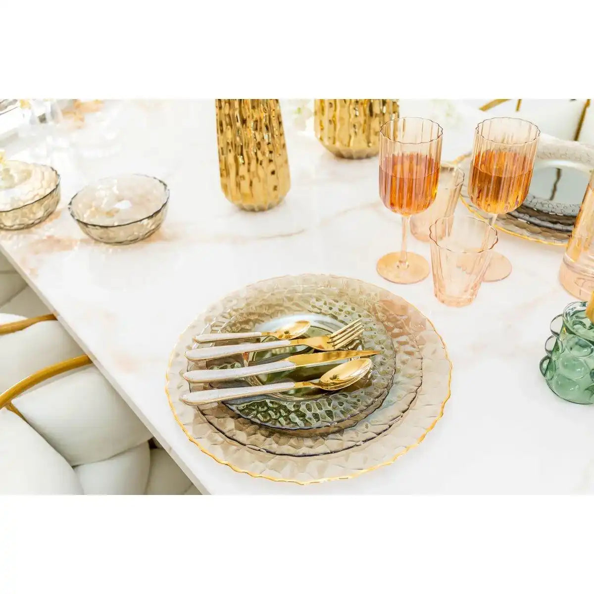 24-TEILIGES GOLDBESTECK MIT GLITZERÄRMELN - HomeDesign Knaus