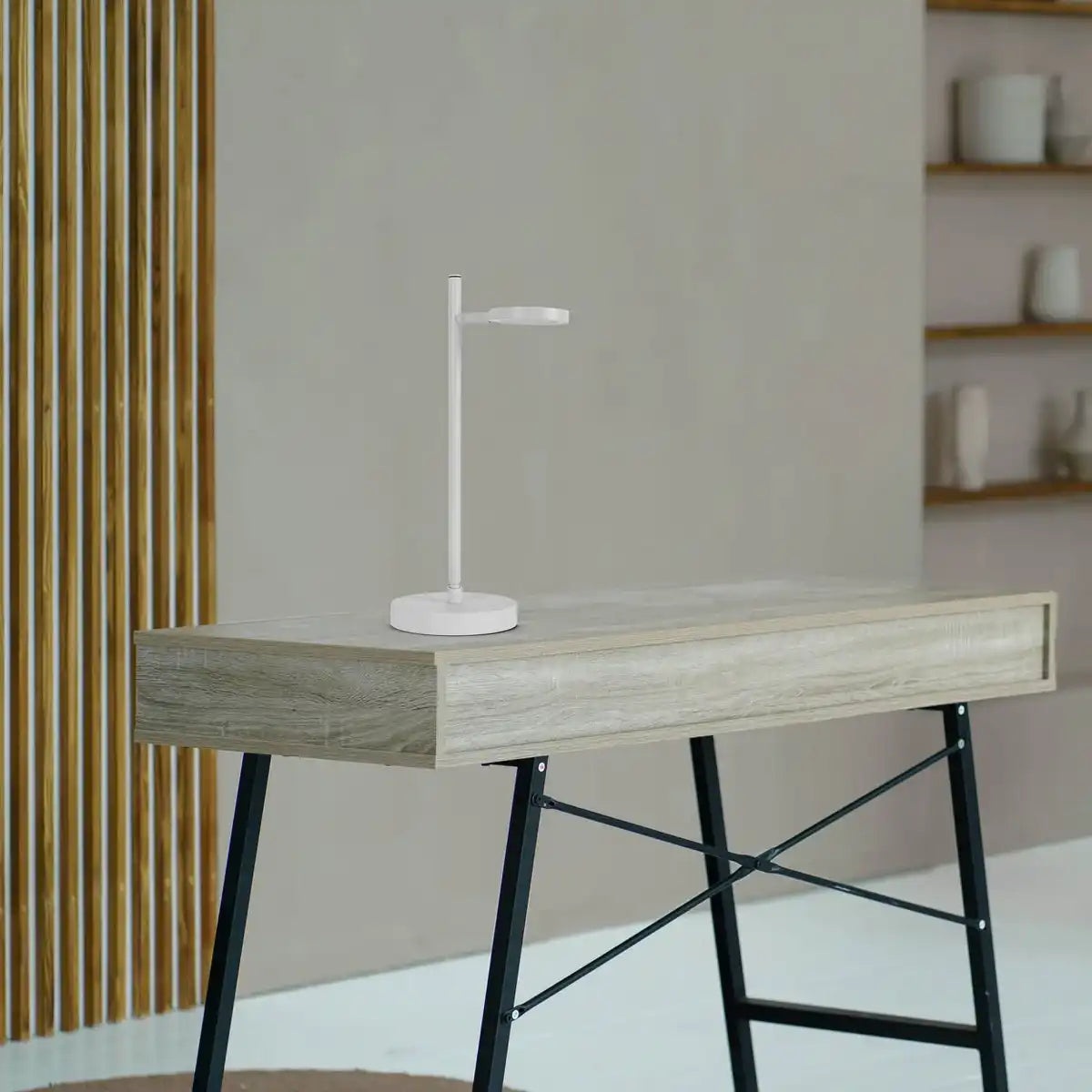 LED Akku-Tischleuchte "LUPA", 45 cm hoch, aus lackiertem Aluminium (weiß) und weißem Kunststoff, LED integriert, dimmbar, Touch-Sensor.