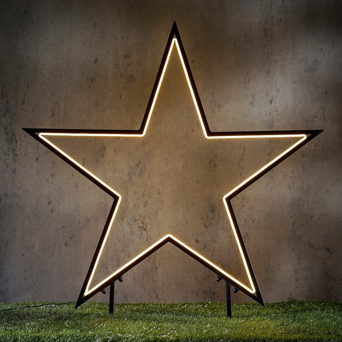 Gartenstecker mit warmweißer LED-Beleuchtung – L90 x H102 cm – Metall – Schwarz