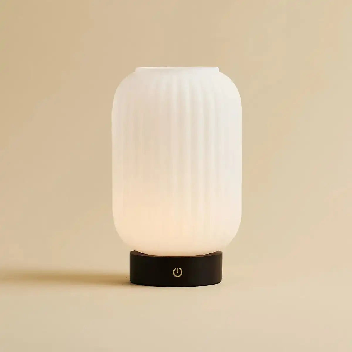 Lilly Dark Brown einzigartige wiederaufladbare Lampe - gefrostete Glaslampe, Holzbasis, dimmbar, 3 helle Modi