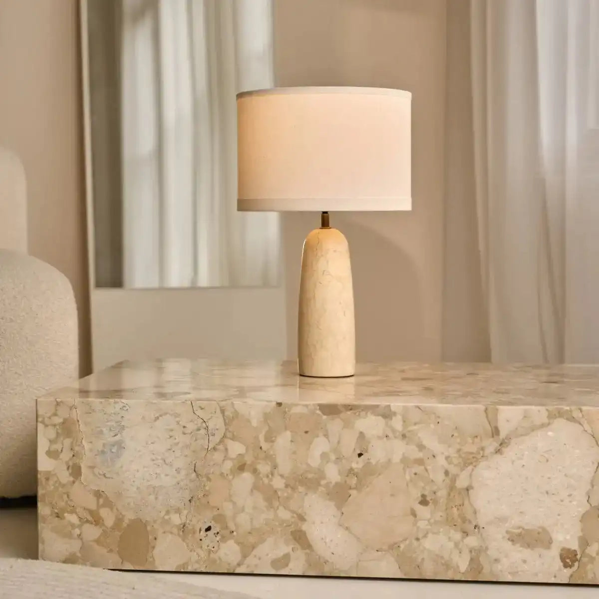 Charlotte Marmorlampe mit Baumwollschirm – Elegante Beleuchtung für Ihr Zuhause