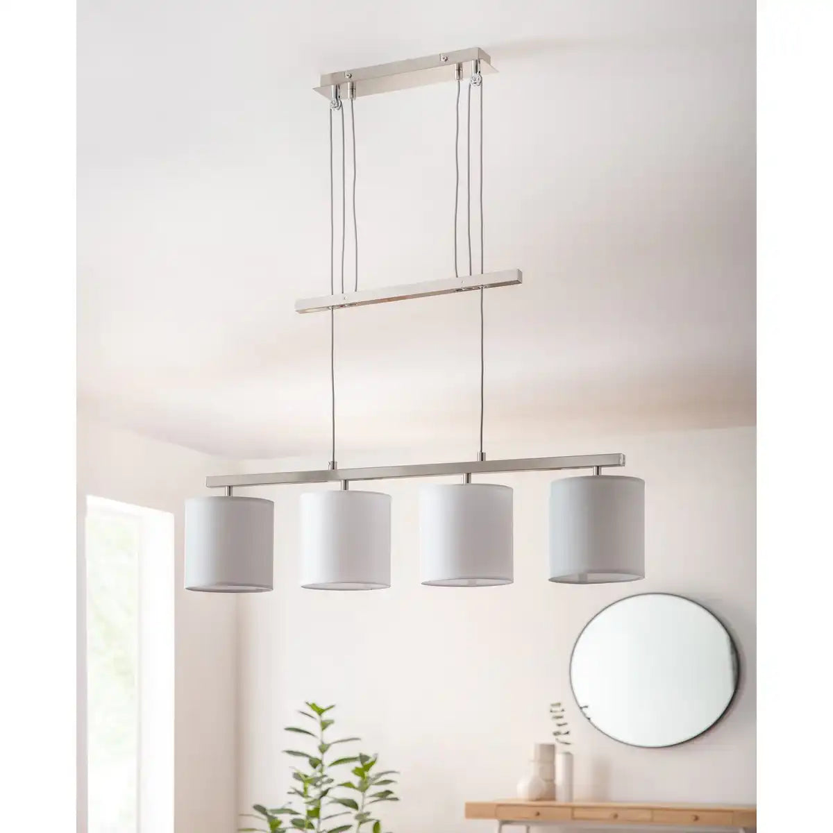 4er Pendelleuchte "TILDE", klassische Pendellampe aus Metall und Textil in Grau und Weiß, mit E27-Fassung, höhenverstellbar, 86 cm lang, ideal als Esszimmerleuchte