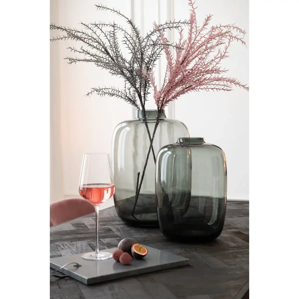 J -Line Vase Cleo - Glas - Grau - groß - 45 cm hoch