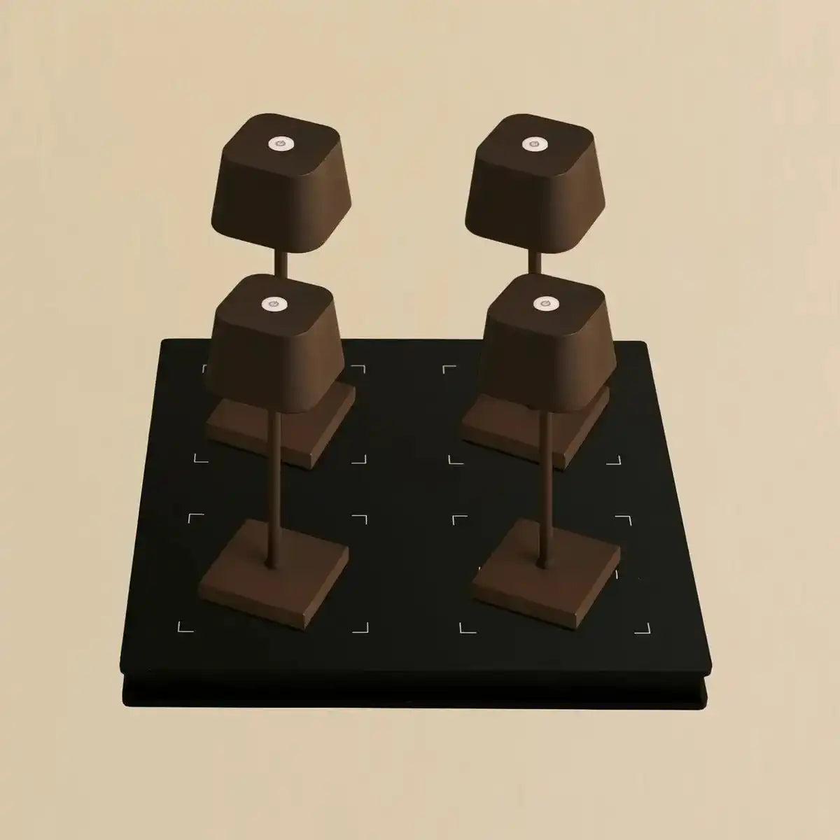 Combi Set Professional-4 x Sarphati Mini Mocha Brown wiederaufladbare Tischlampen & 1 x Amstel Wireless Ladestation mit Qi-Technologie
