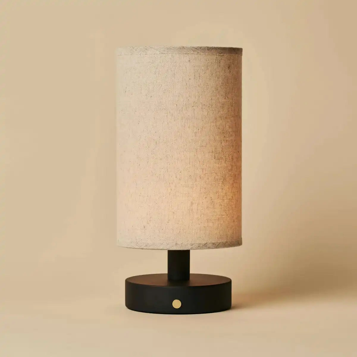 Ben Black Holztischlampe-wiederaufladbar, dimmbar, USB-C-Antrieb