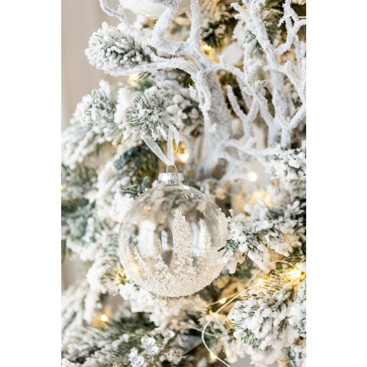 J-Line Box mit 4 Weihnachtskugeln, Zuckerboden, Glas, fertig, mittelgroß