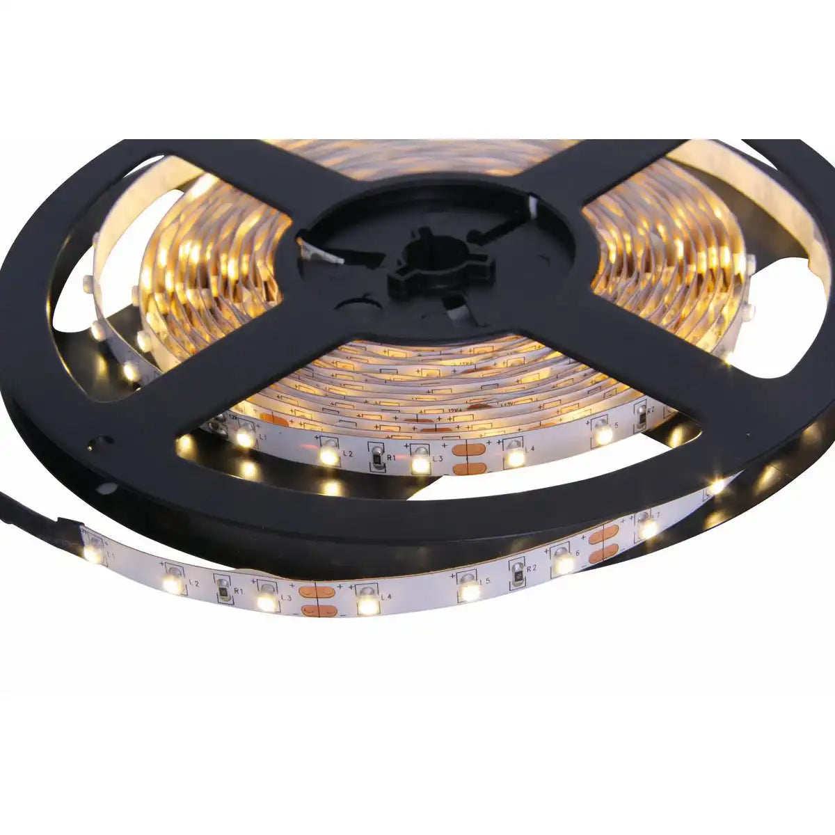 LED "Stripe" ca. 5 m lang, mit 2 x 10 cm Flexverbindern und Steckernetzteil; 300 LEDs, warmweiß.