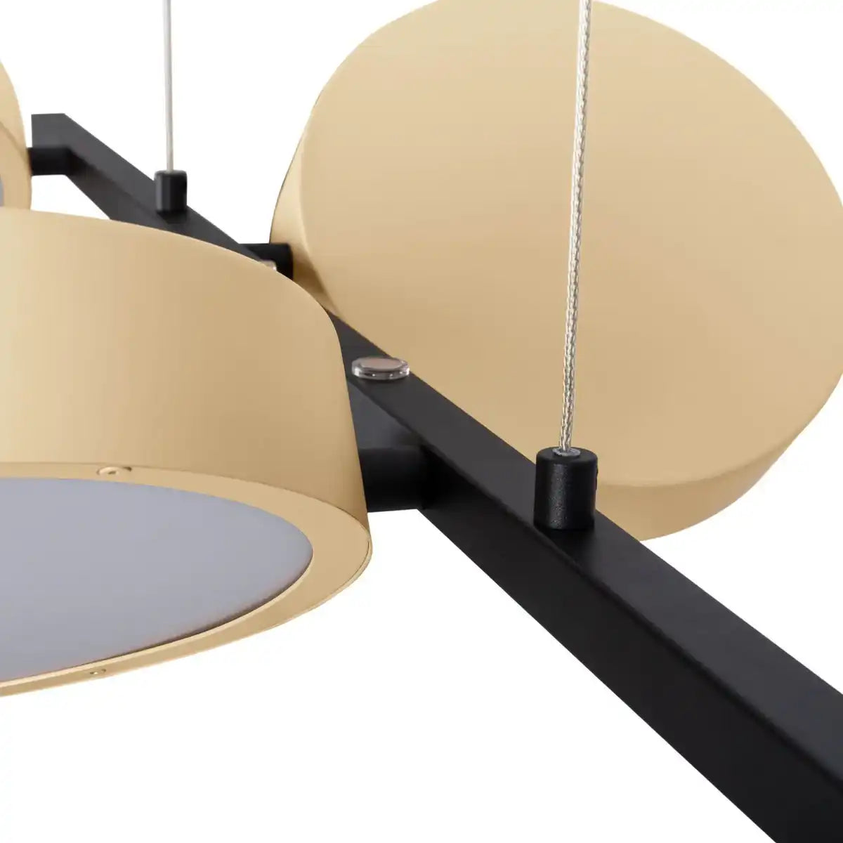 LED Pendelleuchte "TESSA" almond, 150 cm hoch, 110 cm lang, aus Metall in frosted Almond (Pantone 481 C) und Schwarz und weißem Kunststoff