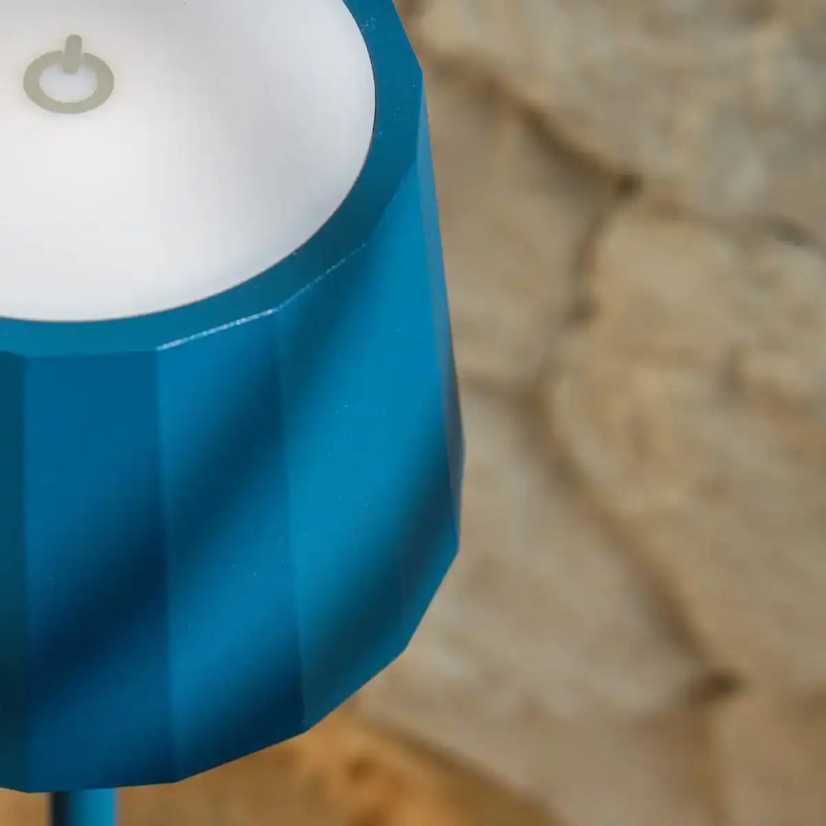 Wouter Delftware Blue wiederaufladbare Tischlampe-drahtloses Ladung, dimmbar, 120-Stunden-Akkulaufzeit
