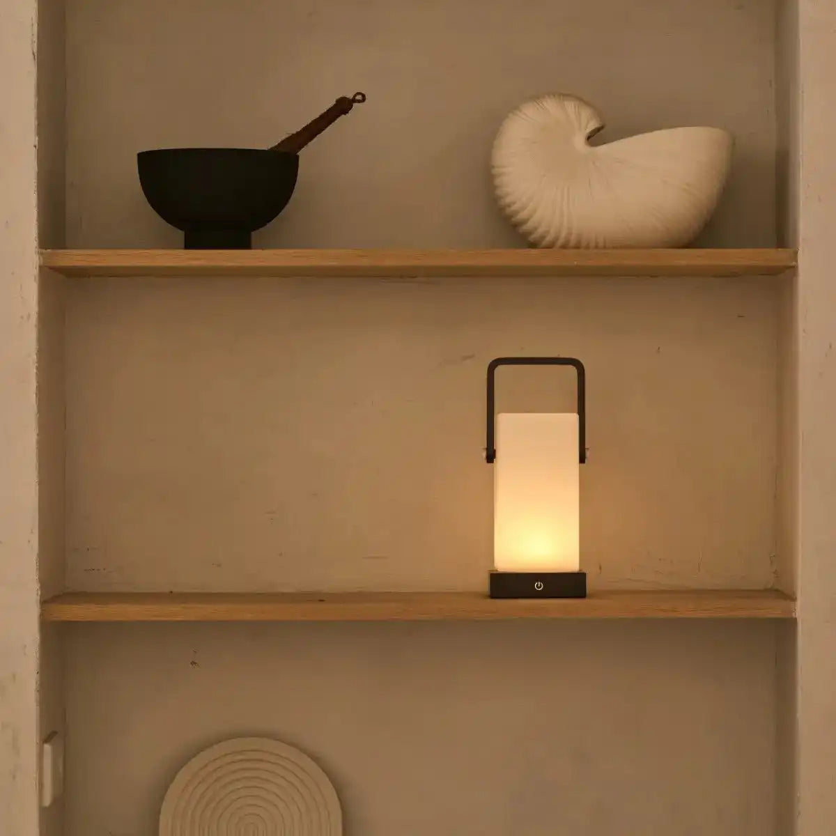 Harper dunkelbraune Holzlampe – kabellose wiederaufladbare Tischlampe mit Griff