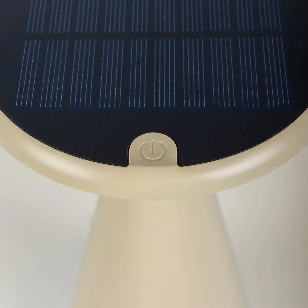 Solar-Akku-Tischleuchte "Palu" für Außen und Innen, aus Kunststoff in Beige , 20 cm hoch