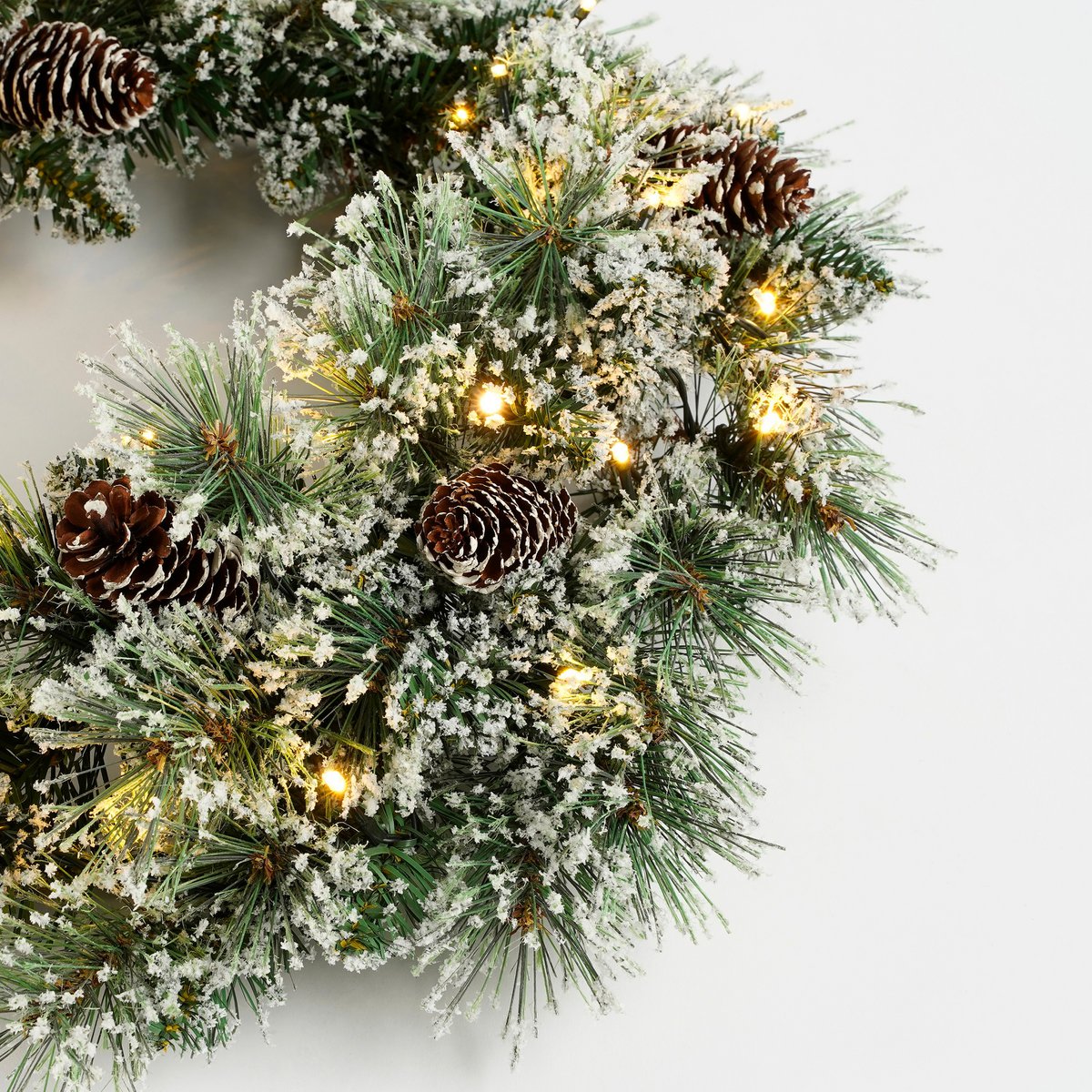 Weihnachtskranz mit LED-Beleuchtung – Ø60 cm – Grün gefrostet
