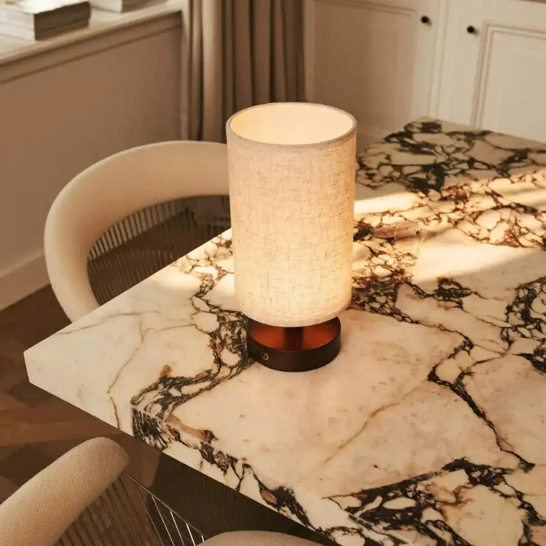 Ben dunkelbraune Holztischlampe-wiederaufladbar, dimmbar, USB-C-Antrieb