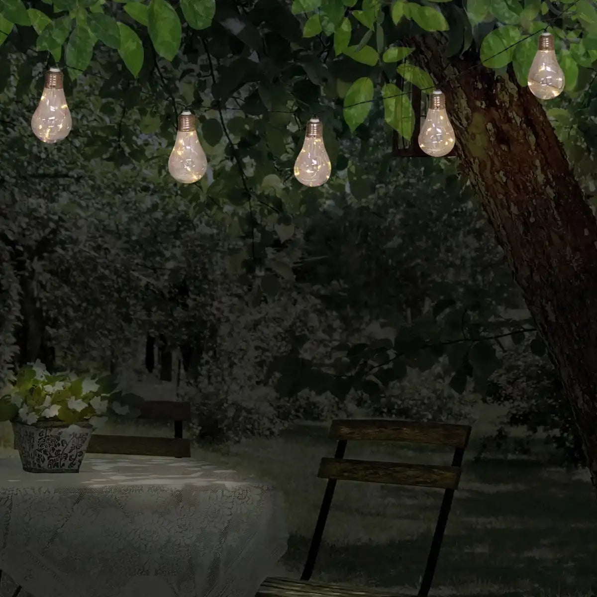LED/Solar Lichterkette "Glühbirne" , für Außen, Lichterkette aus Kunststoff, klar/transparent, mit integrierter LED