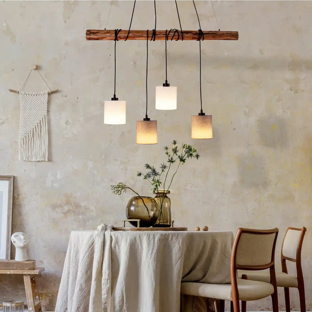 4er Pendelleuchte "MALTA" aus Metall und Holz, mit Textilschirmen in Grau und Weiß, E27-Fassung, Beleuchtung für Wohnzimmer, Büro oder Nachttisch