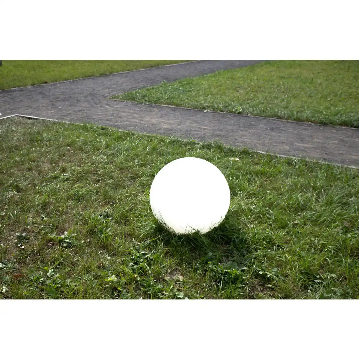 Außen Kugelerdspieß "BALL" D: 50 cm , für Außen, Erdspieß aus Kunststoff , Weiß, E27 , - Wegeleuchten