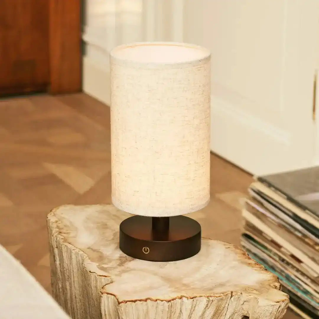 Ben dunkelbraune Holztischlampe-wiederaufladbar, dimmbar, USB-C-Antrieb
