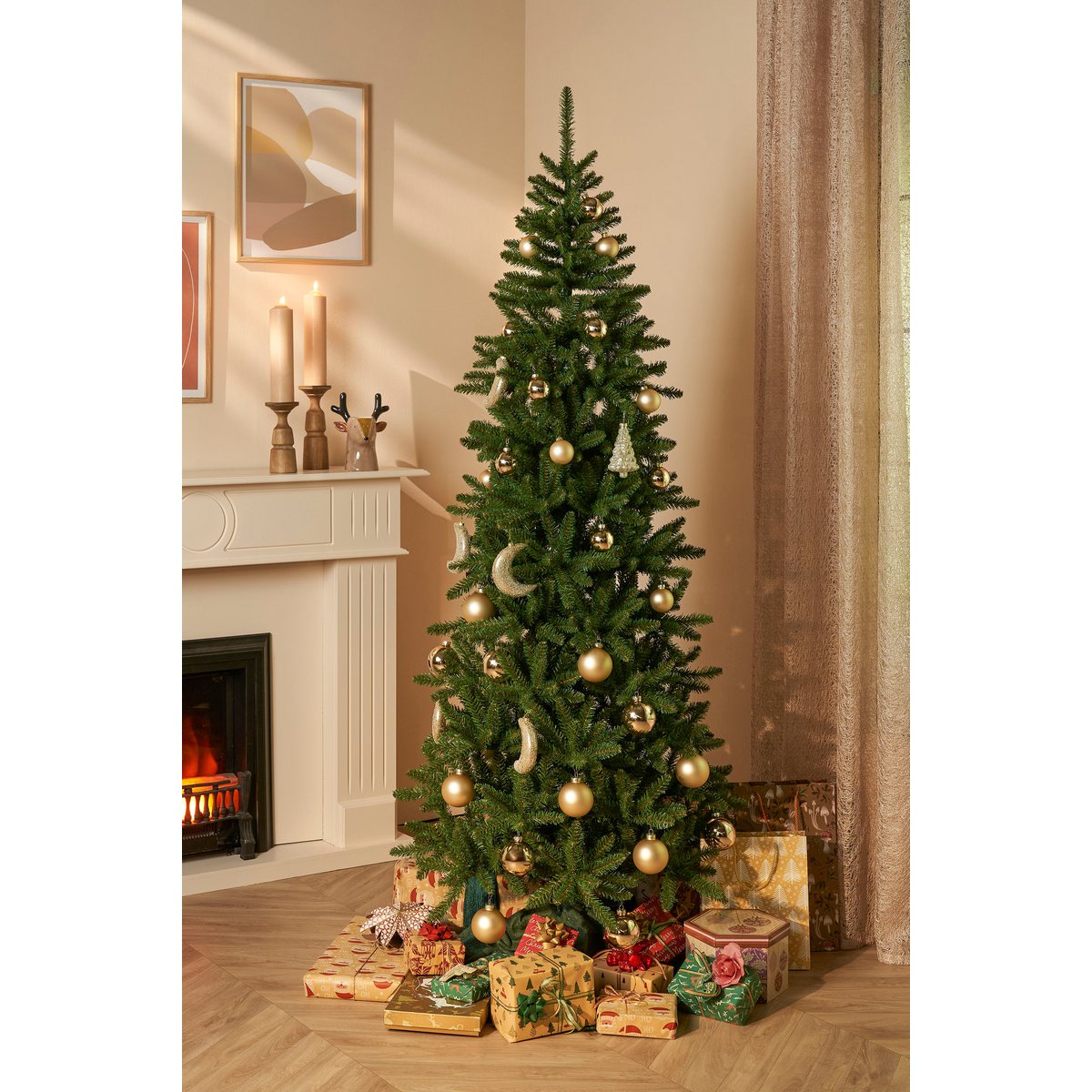 Schmaler künstlicher Weihnachtsbaum Matterhorn – H260 x Ø109 cm – Grün