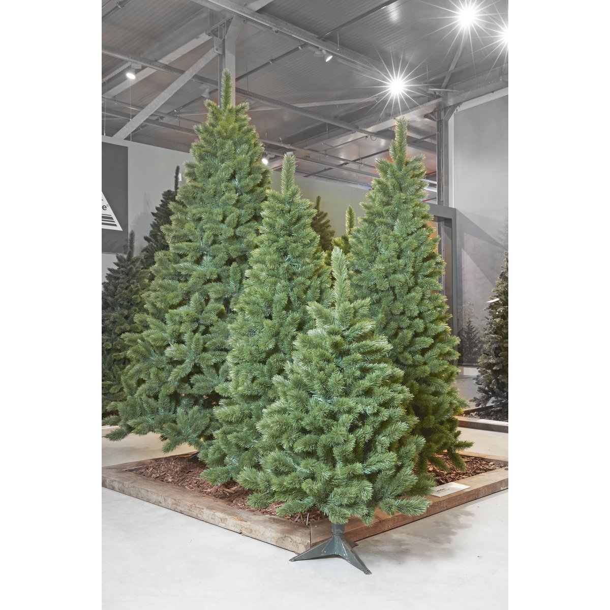 Künstlicher Weihnachtsbaum Slim – H230 x Ø117 cm – Grün