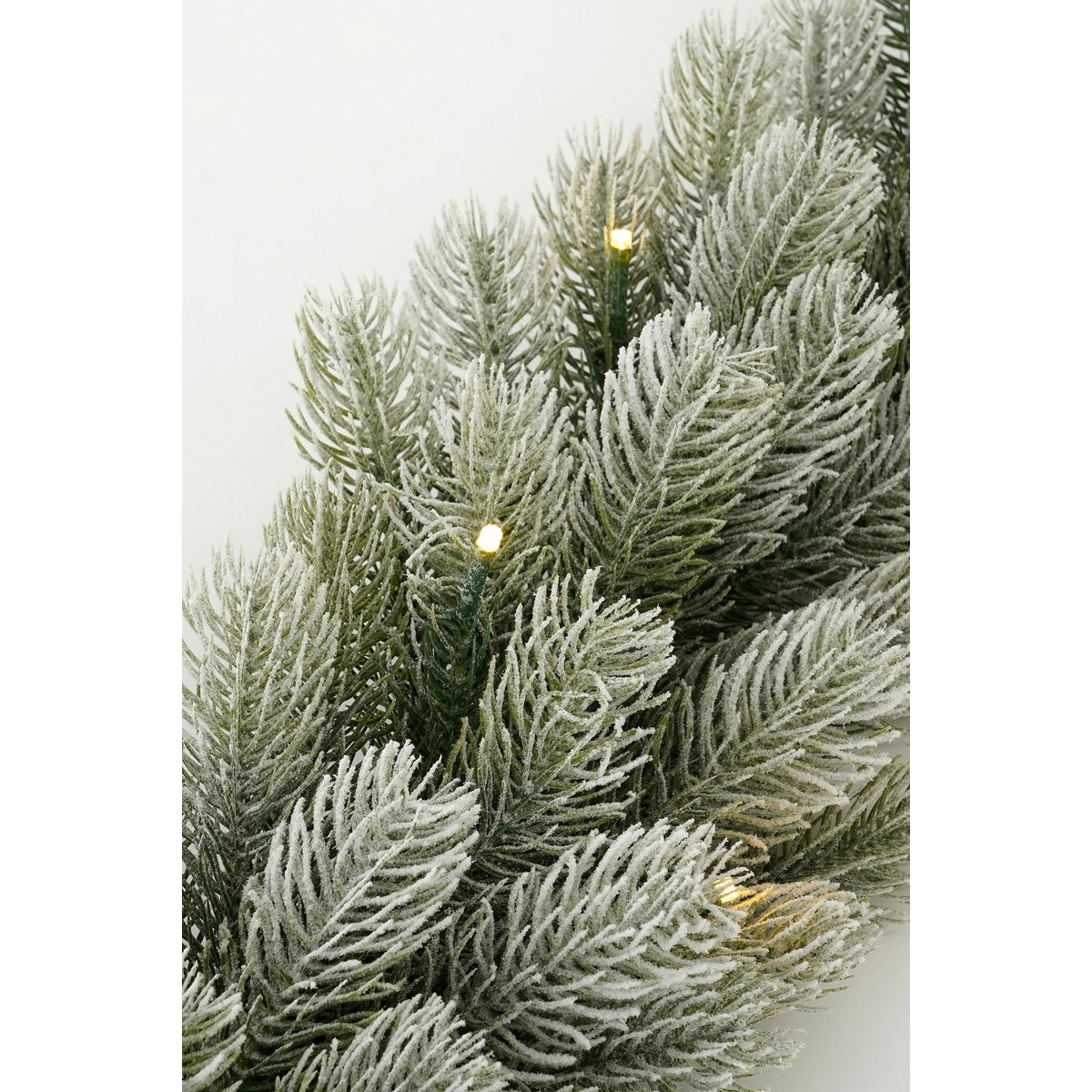 Girlande mit warmweißer LED-Beleuchtung – L270 cm – grün gefrostet