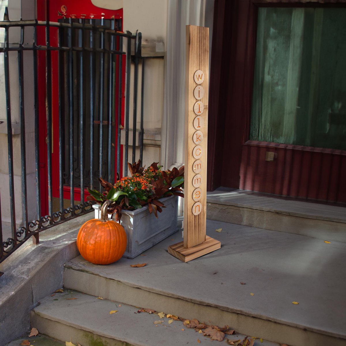 LED-Holz-Dekoleuchte "WILLKOMMEN" aus naturbelassenem Holz mit festverbauten LEDs, Weihnachtsdekoration für Außen