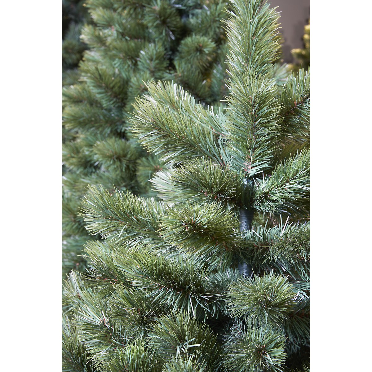 Künstlicher Weihnachtsbaum Slim – H230 x Ø117 cm – Grün