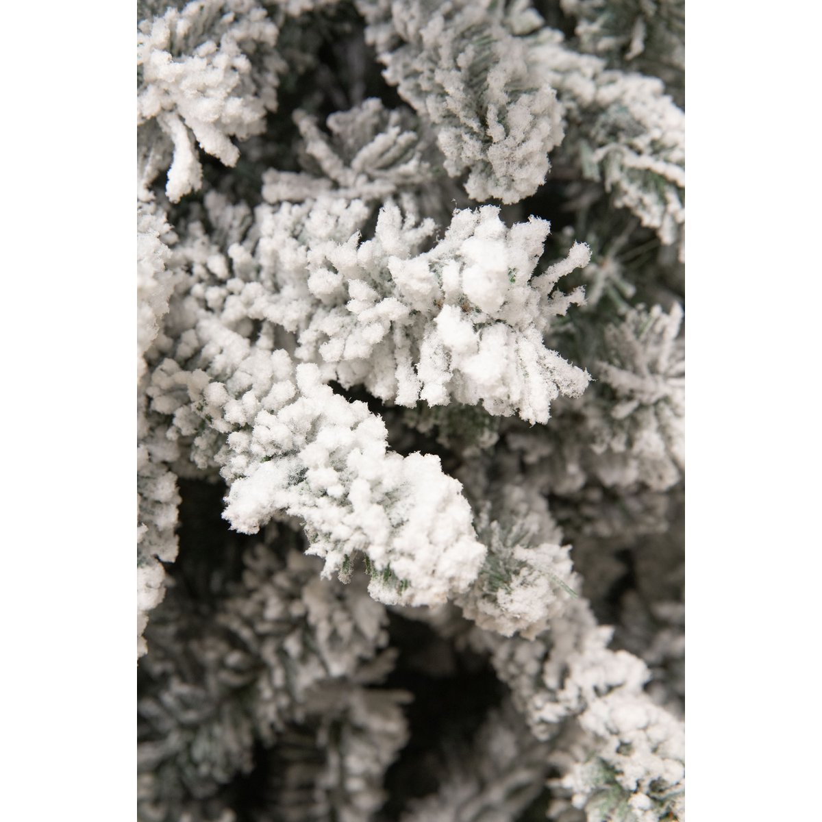 Künstlicher Weihnachtsbaum – H215 x Ø127 cm – Grün gefrostet