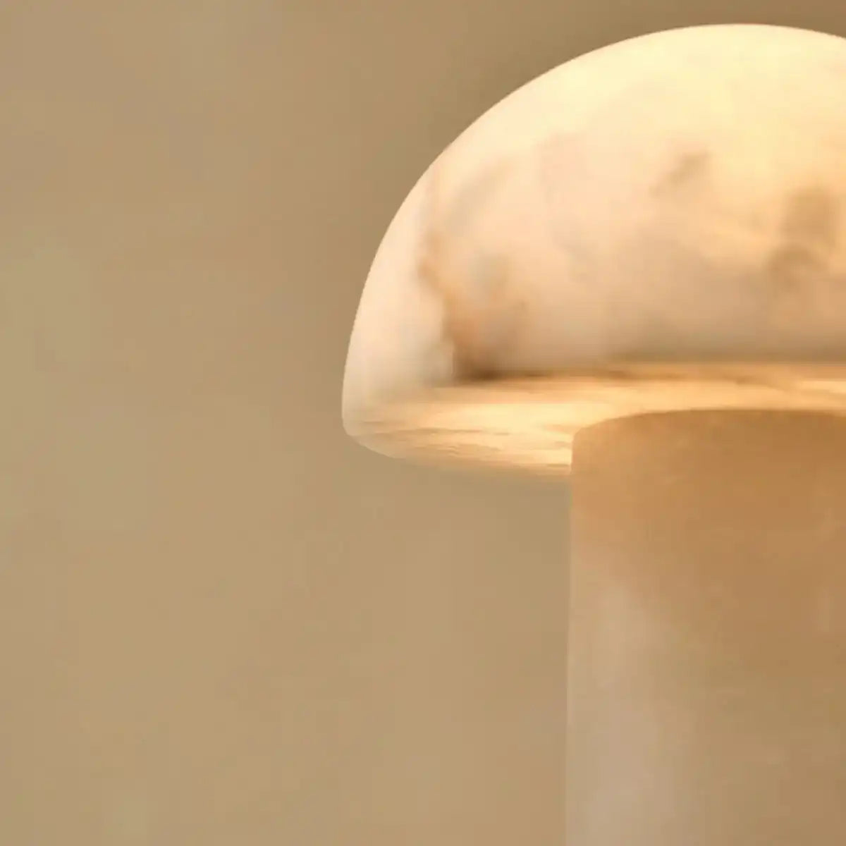 Francesco stilvolle Alabasterlampe – handgefertigte Luxusbeleuchtung