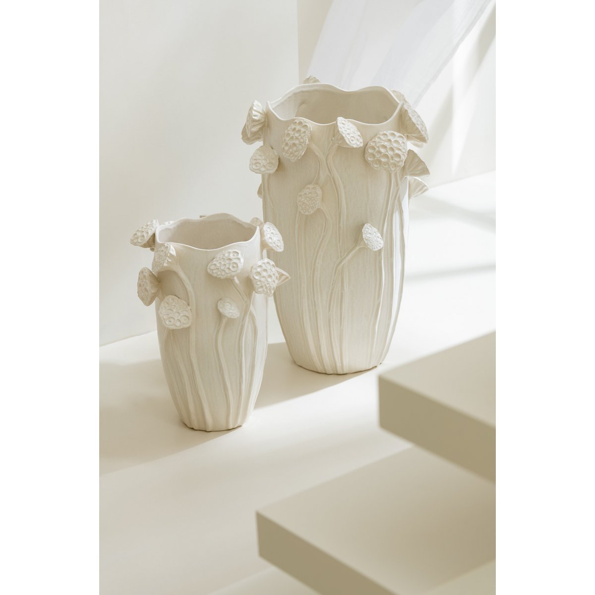 J -Line Vase Botanics Lotus - Kupfer - Beige - 35 cm hoch