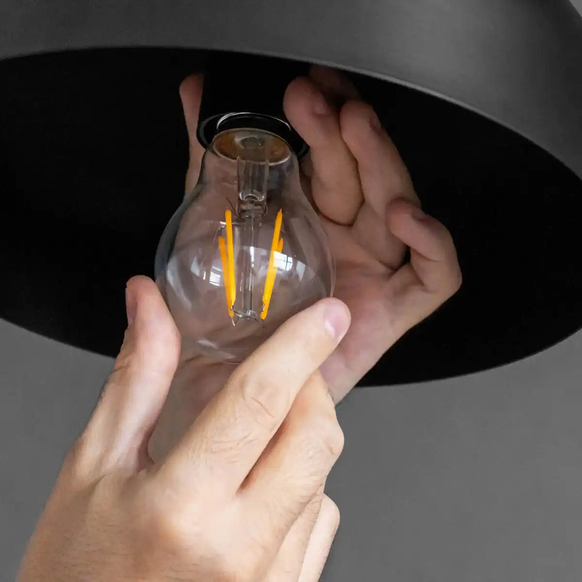 6er-Set LED Filament-Leuchtmittel mit E14-Fassung 8 Watt, aus Metall und Glas, klar