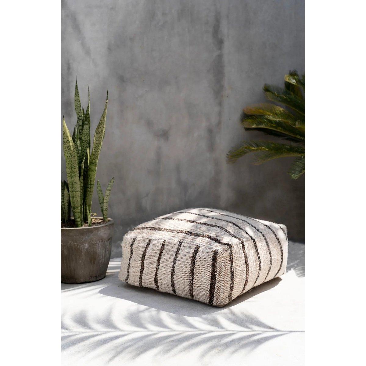 Der Oh My Gee Pouffe – Bohemian White - HomeDesign Knaus