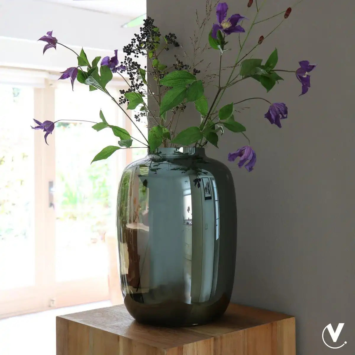 Designer Blumenvase Glasvase Arktische Spiegel Grau Handarbeit - HomeDesign Knaus