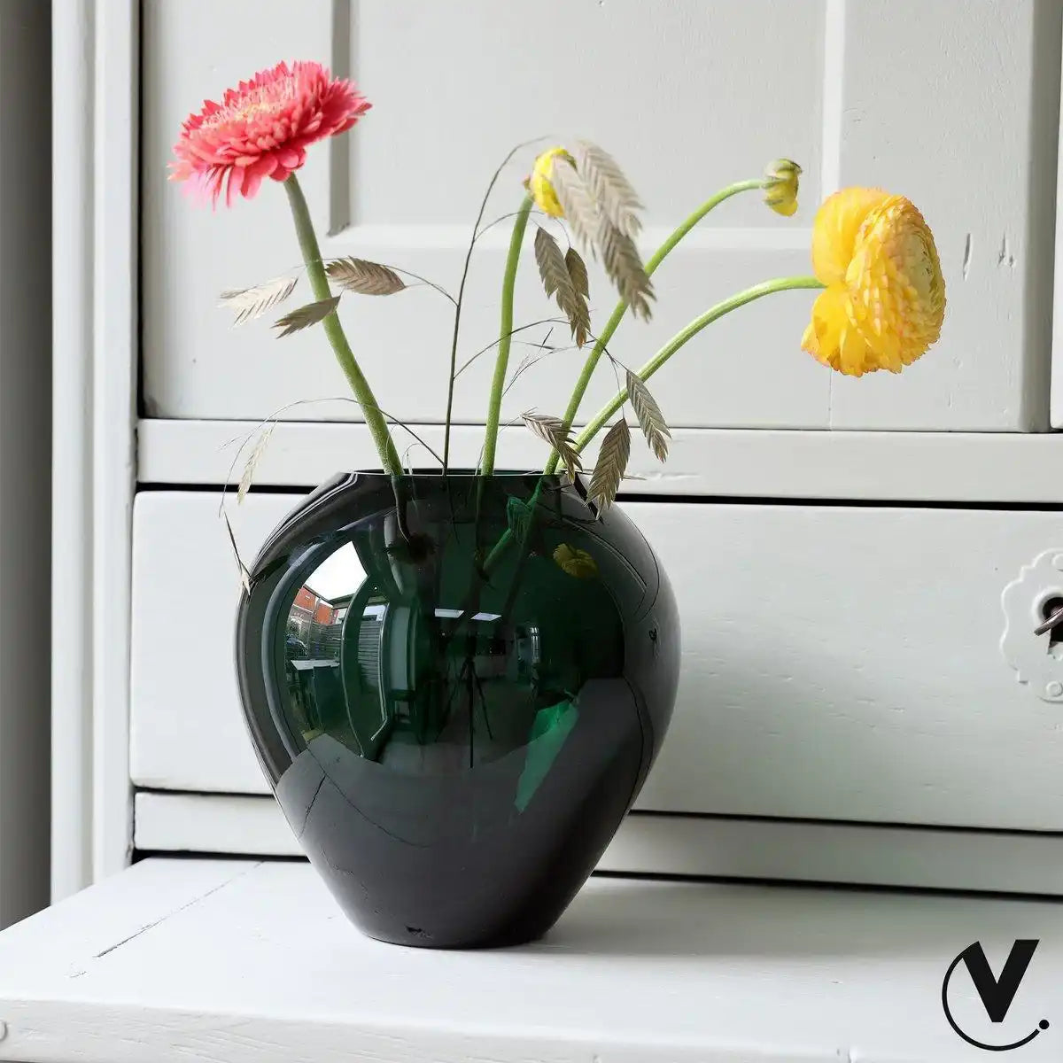 Designer Blumenvase Glasvase Dunkelgrün Rauchglas Vase Handarbeit - HomeDesign Knaus