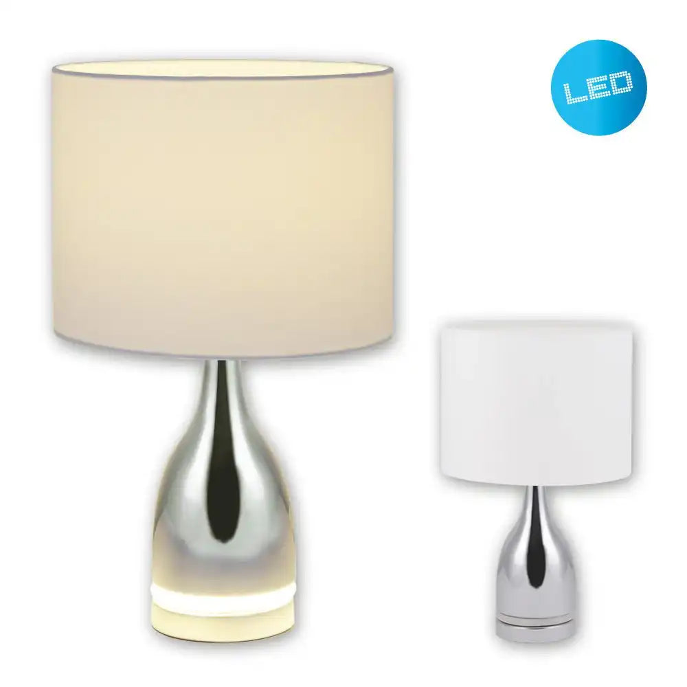 Die LED-Tischleuchte "COSIMA" ist insgesamt 43,5 cm hoch, Schirm Ø 25 cm, aus Metall, Kunststoff, Textilmaterial in den Farben Chrom und Weiß. Sowohl integrierte LEDs im Leuchtenfuß als auch E14-Fassung