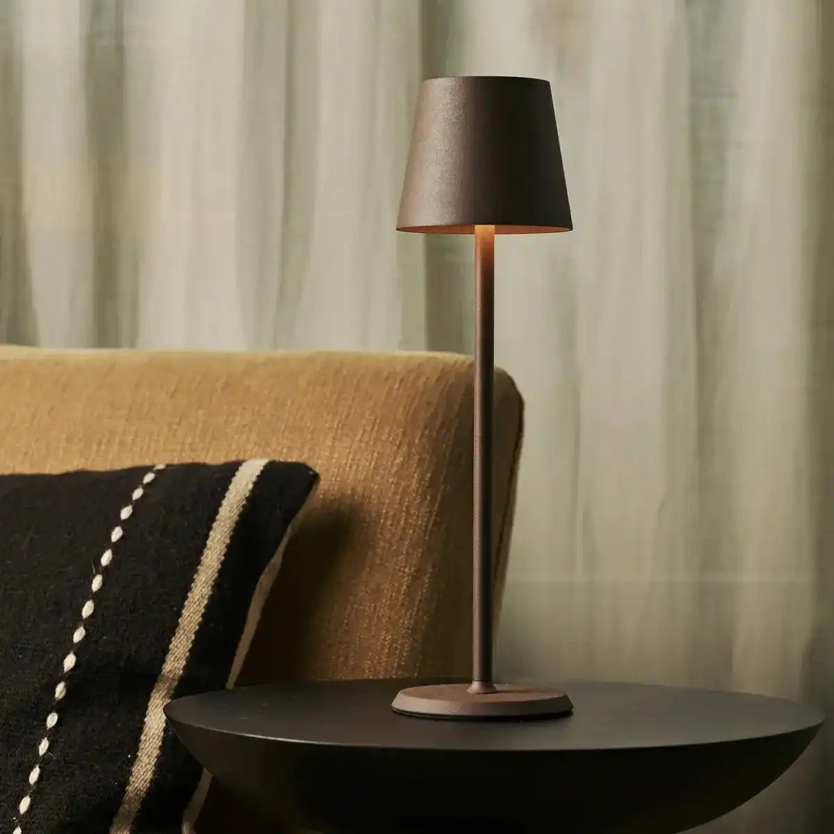 Jasper Mocha Brown - drahtlose Lampe mit Batterie -L -Metall, dimmbare und 3 Lichtstufen