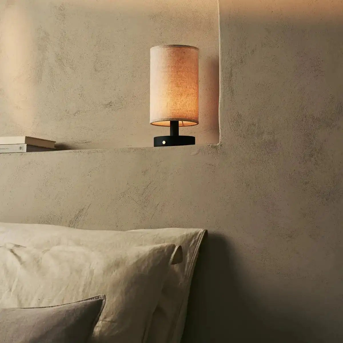 Ben Black Holztischlampe-wiederaufladbar, dimmbar, USB-C-Antrieb