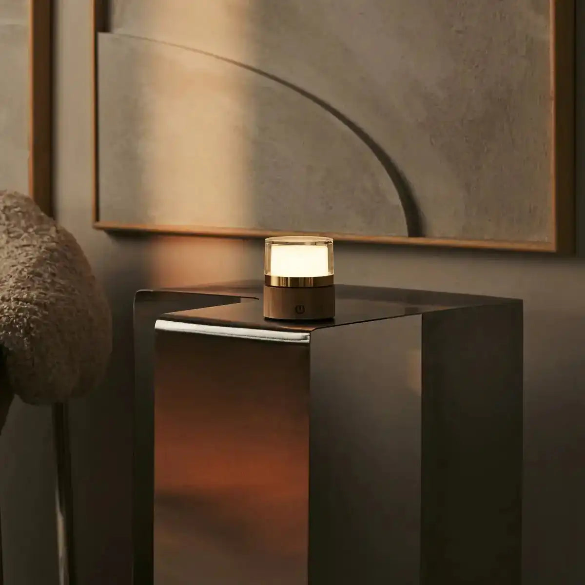 Leo hellbrauner kompakter wiederaufladbarer Lampe - Holz, dimmbares Licht