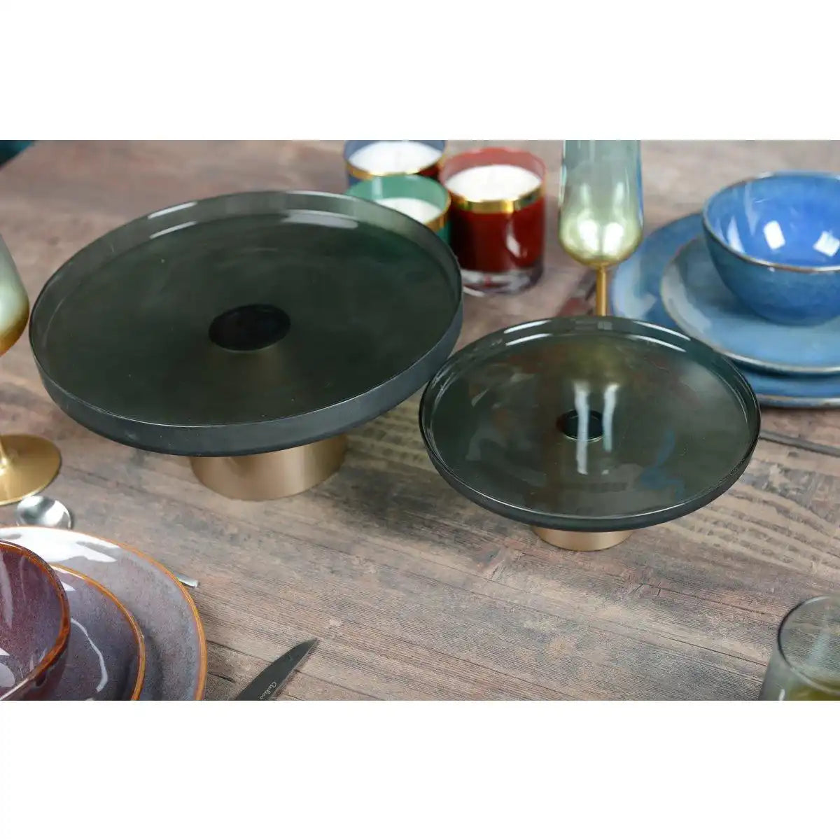GRÜNES TABLETT AUF GOLDSTÄNDER 21CM - HomeDesign Knaus