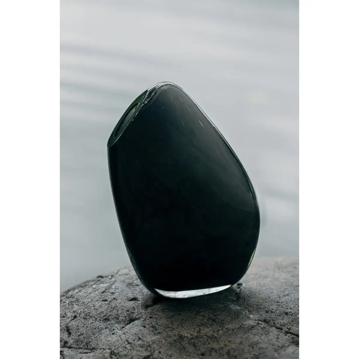 Hohe moderne Vase mit sehr innovativem, schlichtem Design, KOOKY30GR - HomeDesign Knaus