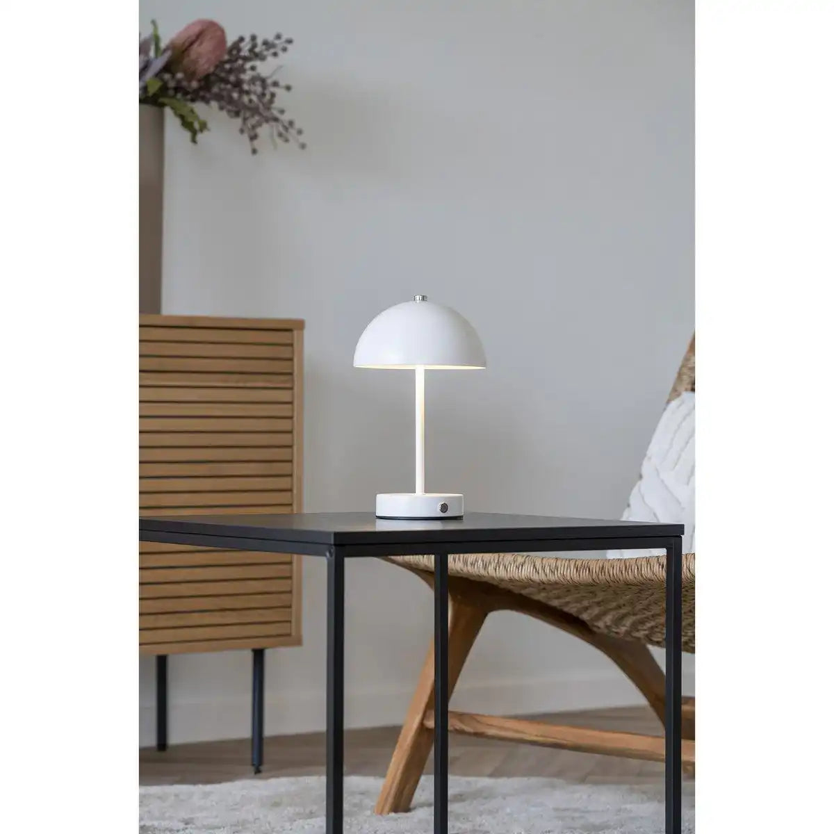 Holt LED-Tischlampe – Weiß, Metall, wiederaufladbar - HomeDesign Knaus